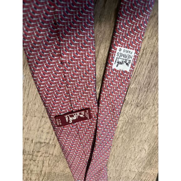 Men’s Hermes necktie - Picture 5 of 5